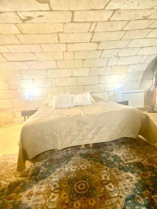 Hotel Robin Quantin In The Heart Of Old Tours Bagian luar foto
